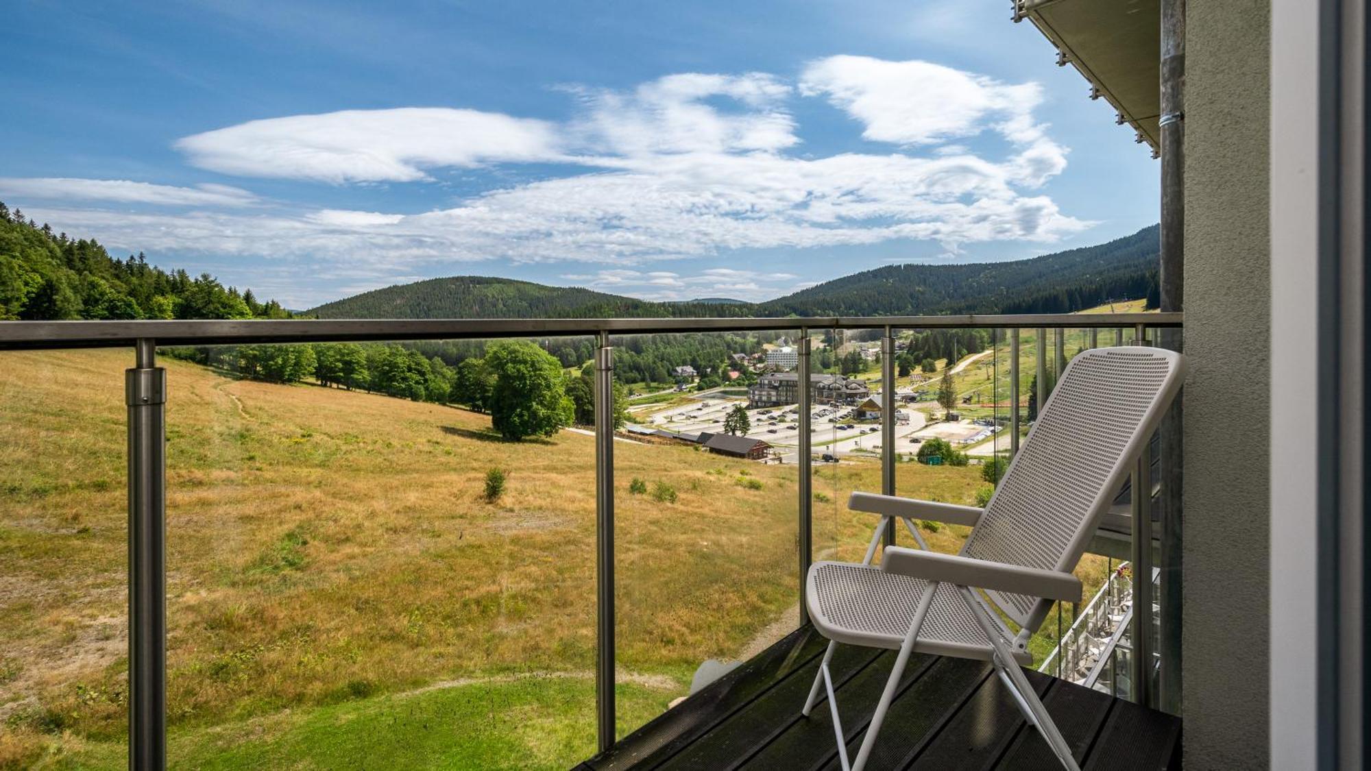 Panorama - Czarna Gora Resort By Sun & Snow สโตรเนีย ชล็องสเกีย ภายนอก รูปภาพ