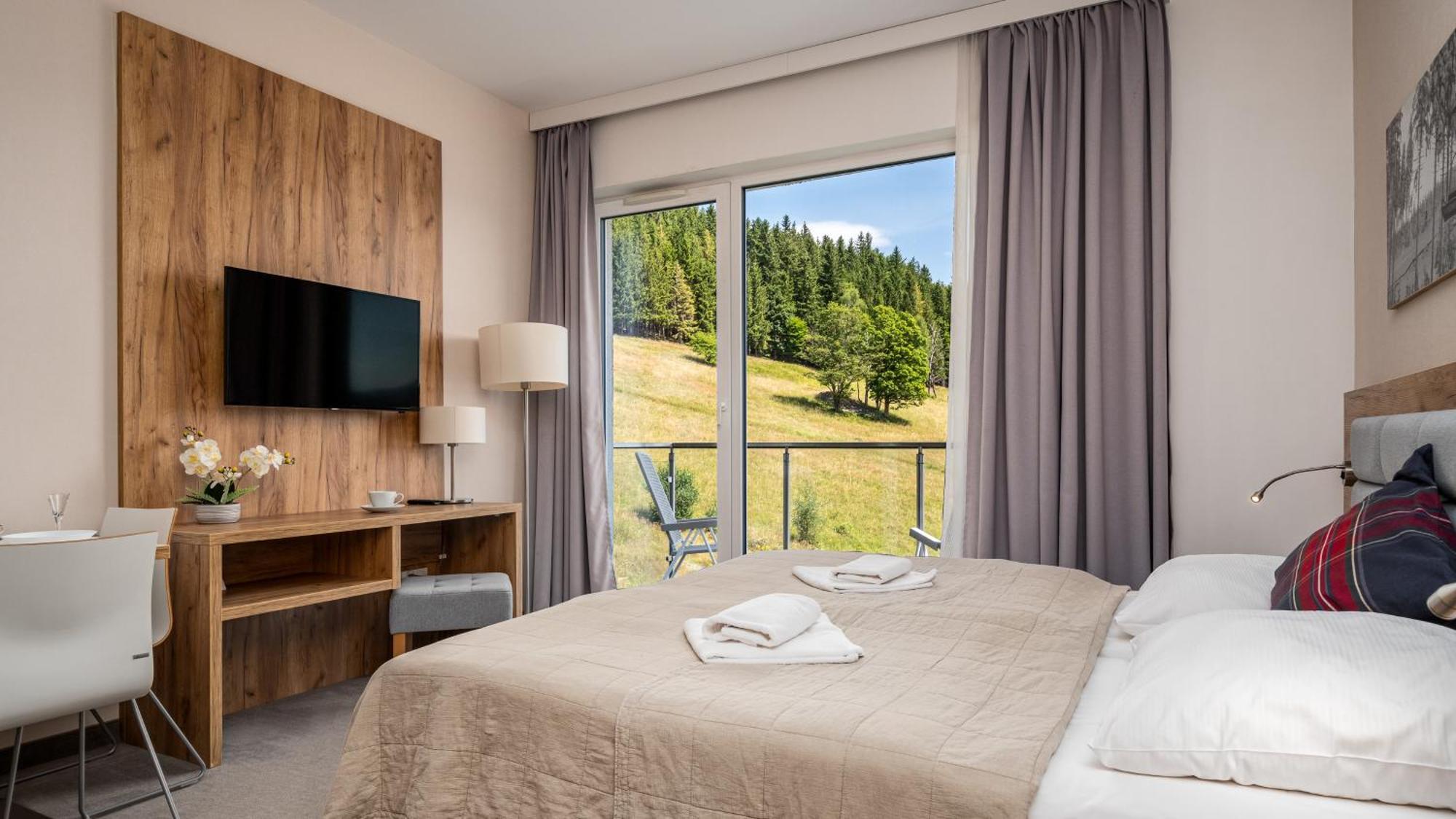 Panorama - Czarna Gora Resort By Sun & Snow สโตรเนีย ชล็องสเกีย ภายนอก รูปภาพ