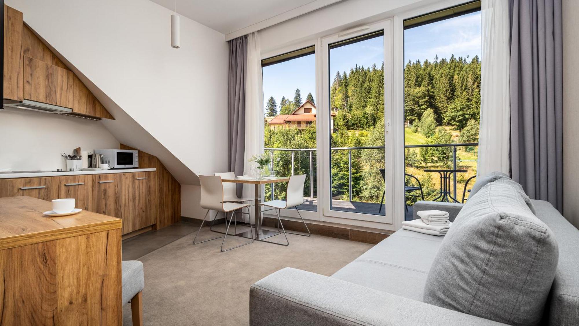 Panorama - Czarna Gora Resort By Sun & Snow สโตรเนีย ชล็องสเกีย ภายนอก รูปภาพ